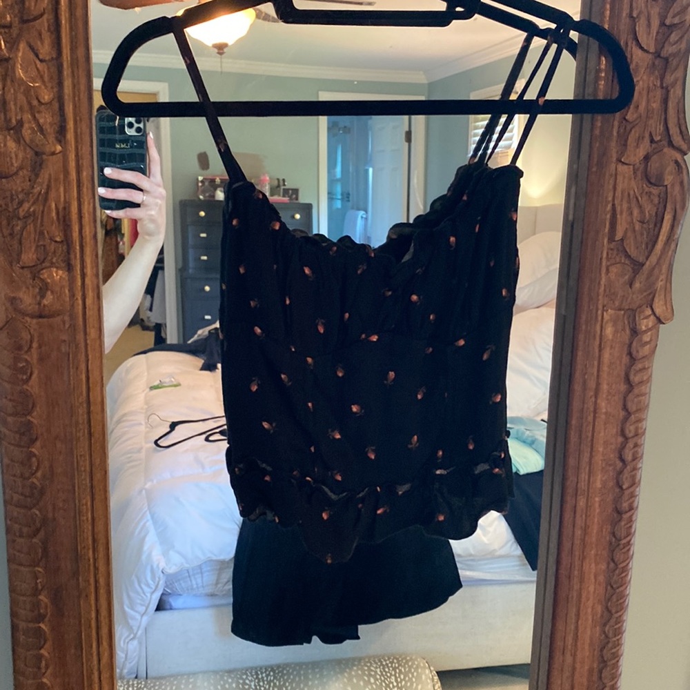 Reformation black going out top